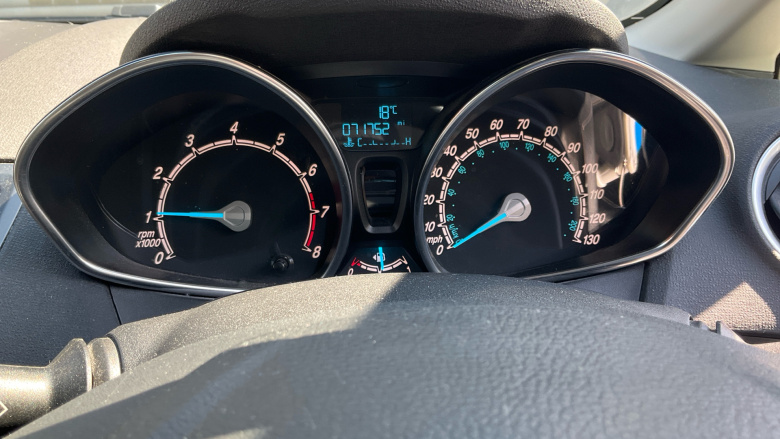 Ford Fiesta 1.0 EcoBoost Zetec 5dr Petrol Hatchback